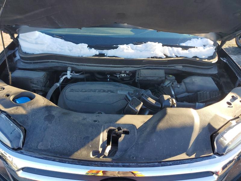 Photo 11 from auction – 2019 HONDA RIDGELINE with VIN 5FPYK3F11KB037228