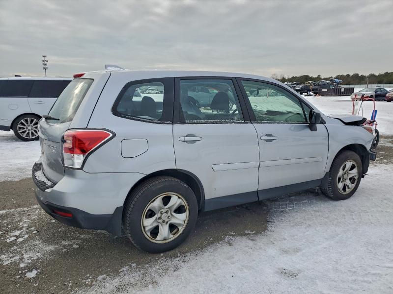 Photo 3 from auction – 2017 SUBARU FORESTER 2 with VIN JF2SJAAC5HH422610