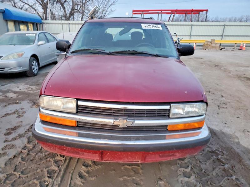 Photo 5 from auction – 1998 CHEVROLET BLAZER with VIN 1GNCS13W8WK195766