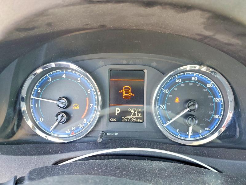 Photo 9 from auction – 2018 TOYOTA COROLLA L with VIN 2T1BURHE7JC012929