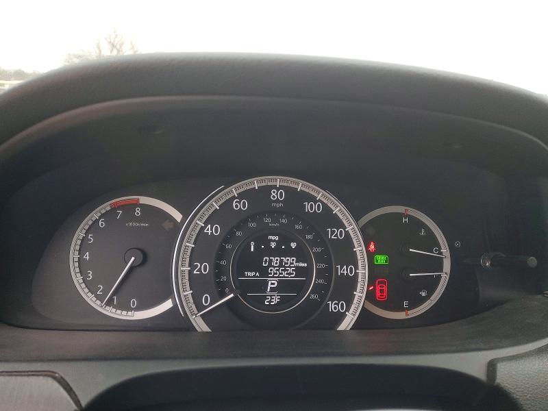 Photo 9 from auction – 2015 HONDA ACCORD EX with VIN 1HGCR2F70FA213120
