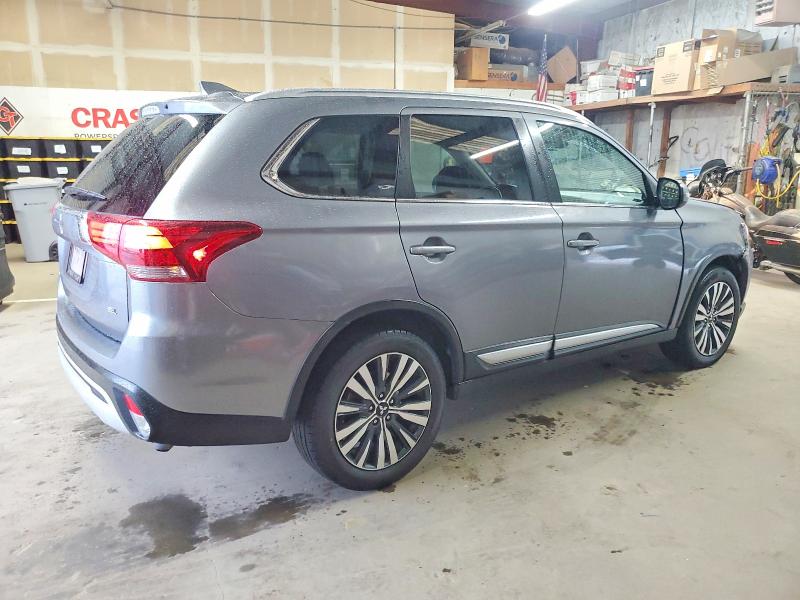 Photo 3 from auction – 2020 MITSUBISHI OUTLANDER with VIN JA4AD3A32LJ001419