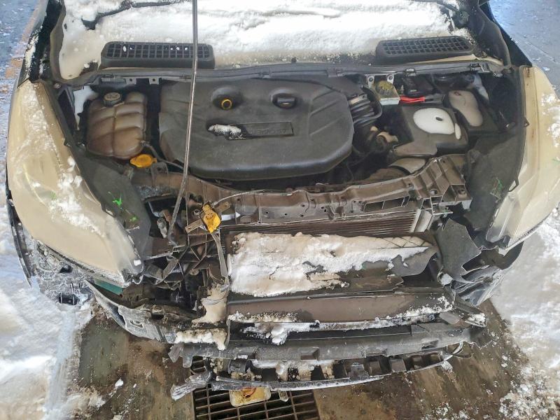 Photo 12 from auction – 2016 FORD ESCAPE with VIN 1FMCU0G92GUC45404