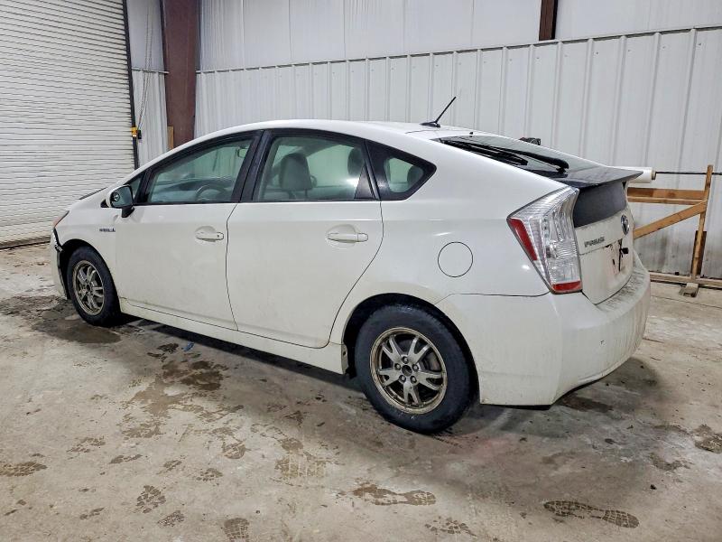 Photo 2 from auction – 2011 TOYOTA PRIUS with VIN JTDKN3DU8B0298678
