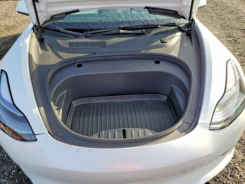 Photo 11 from auction – 2022 TESLA MODEL 3 with VIN 5YJ3E1EC5NF361174