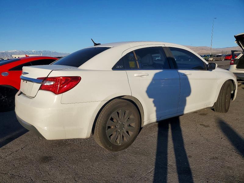 Photo 3 from auction – 2012 CHRYSLER 200 LX with VIN 1C3CCBAB3CN319209