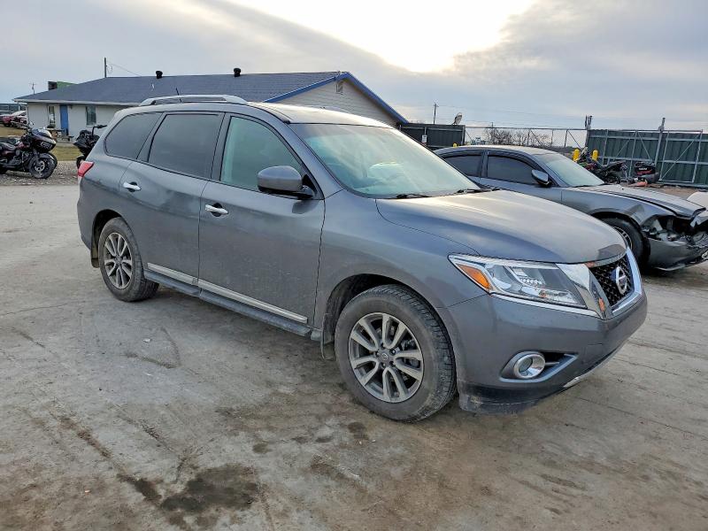 Photo 4 from auction – 2016 NISSAN PATHFINDER with VIN 5N1AR2MM9GC669858