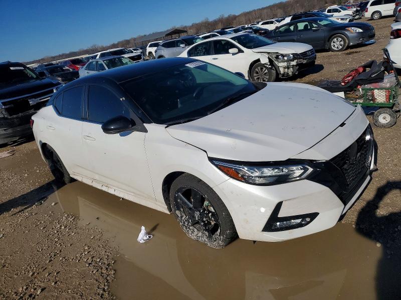 Photo 4 from auction – 2022 NISSAN SENTRA SR with VIN 3N1AB8DVXNY261722