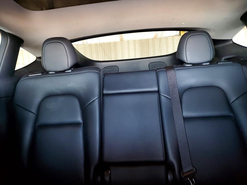Photo 10 from auction – 2021 TESLA MODEL Y with VIN 5YJYGDEE7MF278704