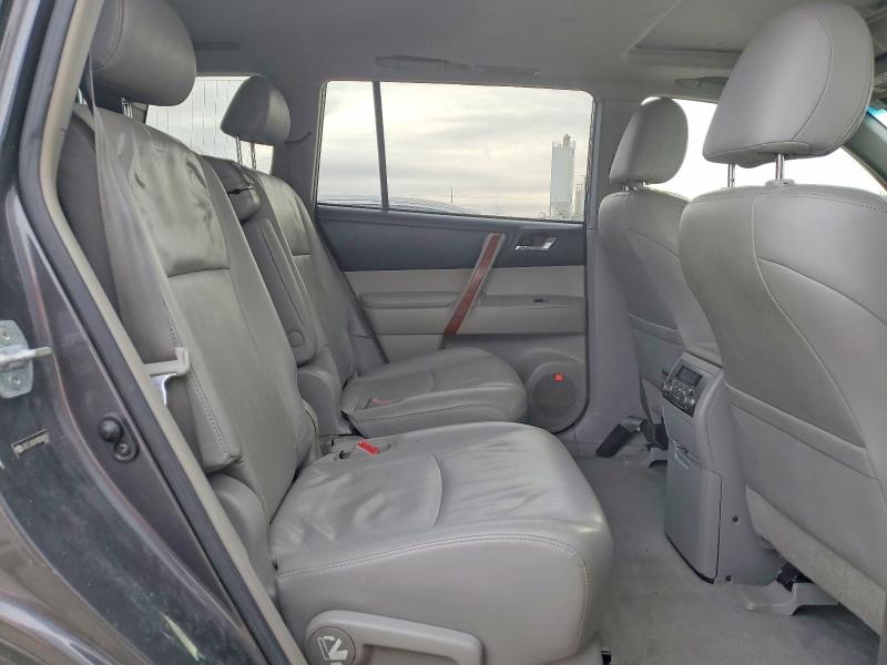Photo 11 from auction – 2008 TOYOTA HIGHLANDER with VIN JTEES42A182087657