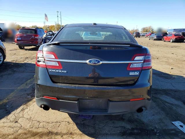Photo 6 from auction – 2015 FORD TAURUS SHO with VIN 1FAHP2KT6FG161430