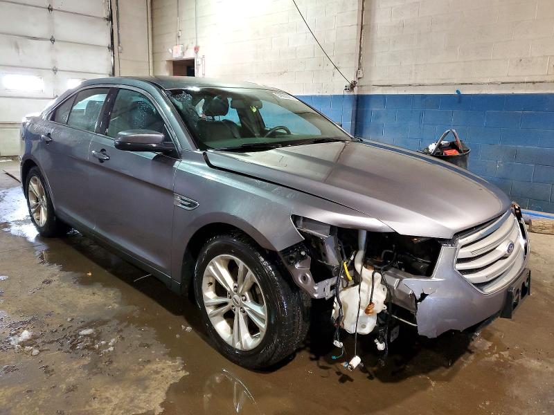 Foto 4 de la subasta – 2013 FORD TAURUS SEL con VIN 1FAHP2H88DG174230