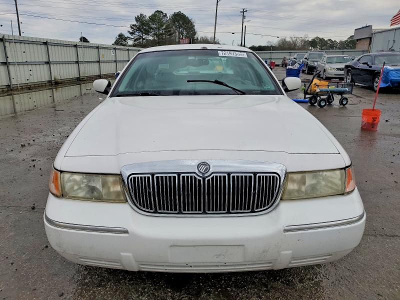 Photo 5 from auction – 2002 MERCURY GRAND MARQ with VIN 2MEFM75W12X662399