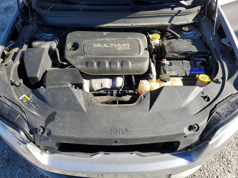 Photo 12 from auction – 2019 JEEP CHEROKEE L with VIN 1C4PJLDB0KD170654