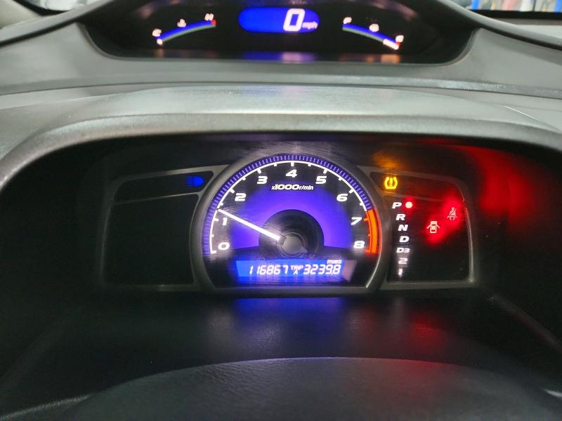 Photo 9 from auction – 2009 HONDA CIVIC LX with VIN 2HGFA16579H305814