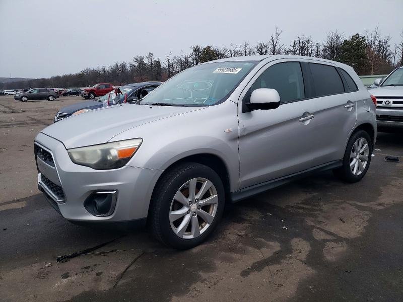 MITSUBISHI OUTLANDER 2013 with VIN 4A4AP3AU2DE019833 - Photo from auction
