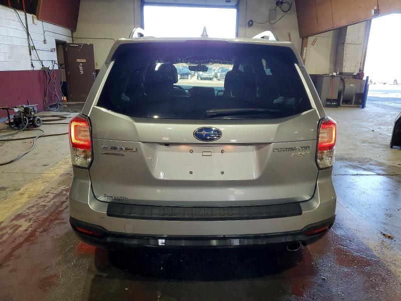 Photo 6 from auction – 2017 SUBARU FORESTER 2 with VIN JF2SJALC6HH412973