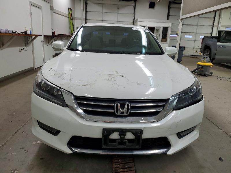 Photo 5 from auction – 2014 HONDA ACCORD with VIN 1HGCR2F78EA251984