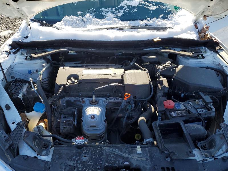 Photo 11 from auction – 2016 HONDA ACCORD with VIN 1HGCR2F78GA011644
