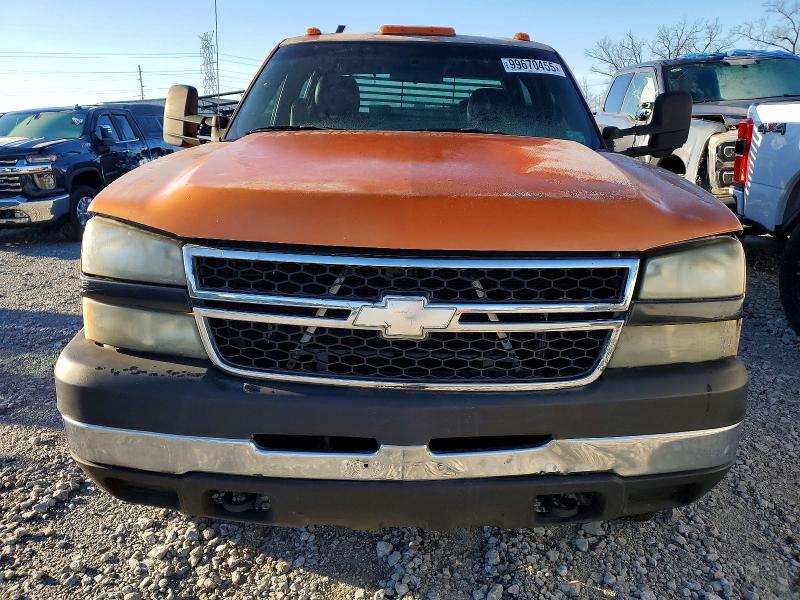 Photo 5 from auction – 2006 CHEVROLET SILVERADO with VIN 1GBJC33D46F233532
