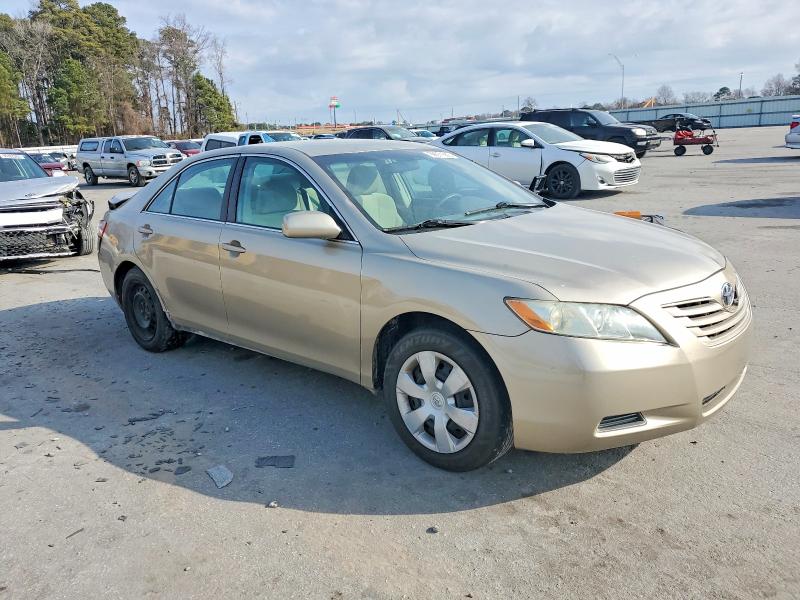 Photo 4 from auction – 2007 TOYOTA CAMRY CE with VIN 4T1BE46K17U036997