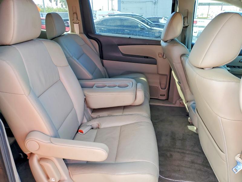 Photo 11 from auction – 2011 HONDA ODYSSEY with VIN 5FNRL5H66BB041354