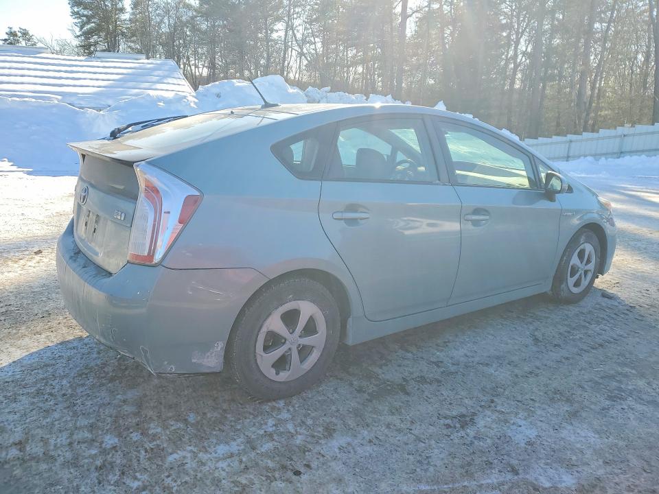 Photo 3 from auction – 2014 TOYOTA PRIUS with VIN JTDKN3DU5E1804448