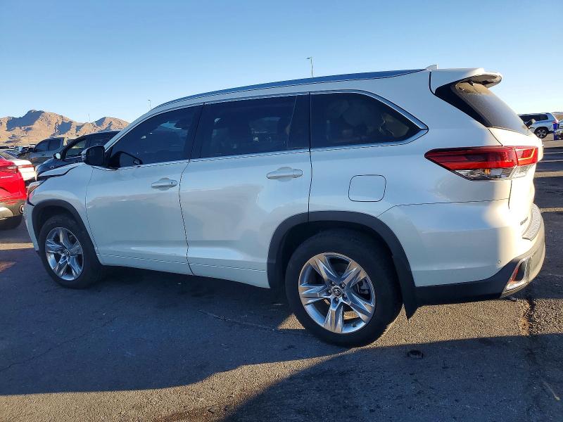 Photo 2 from auction – 2018 TOYOTA HIGHLANDER with VIN 5TDDZRFH3JS870302