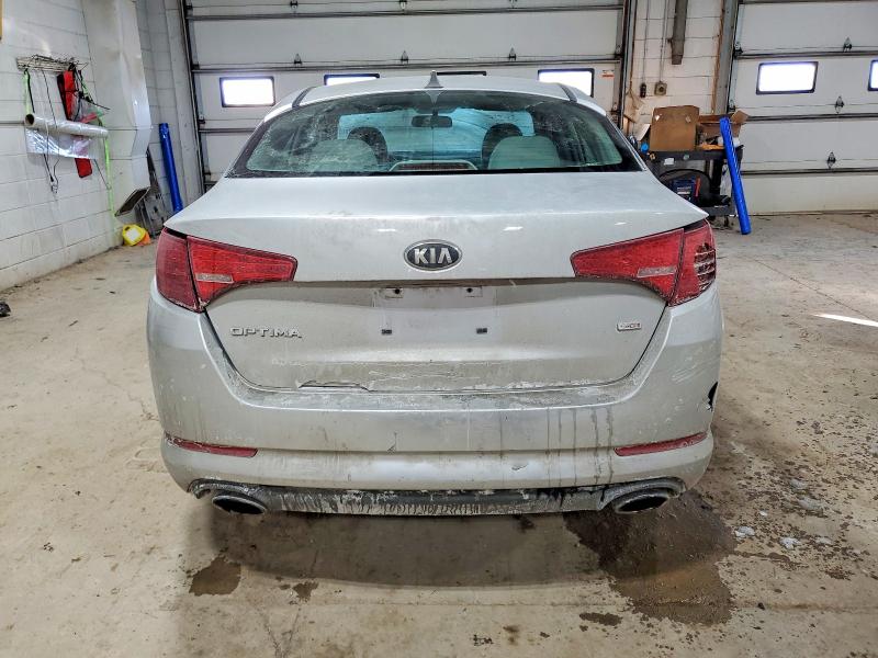 Photo 6 from auction – 2013 KIA OPTIMA with VIN KNAGM4A71D5337451