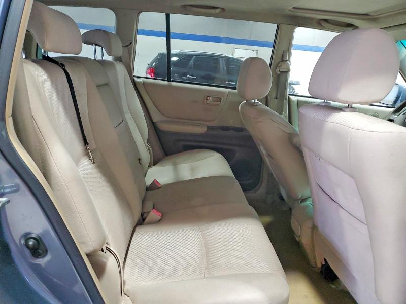 Photo 11 from auction – 2006 TOYOTA HIGHLANDER with VIN JTEEP21A660185535