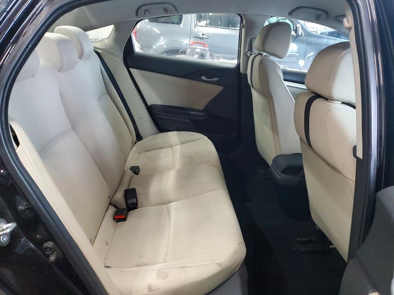 Photo 10 from auction – 2018 HONDA CIVIC LX with VIN 2HGFC2F56JH587500