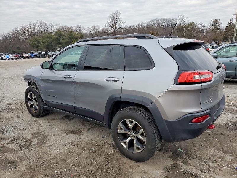 Photo 2 from auction – 2014 JEEP CHEROKEE T with VIN 1C4PJMBS7EW244296