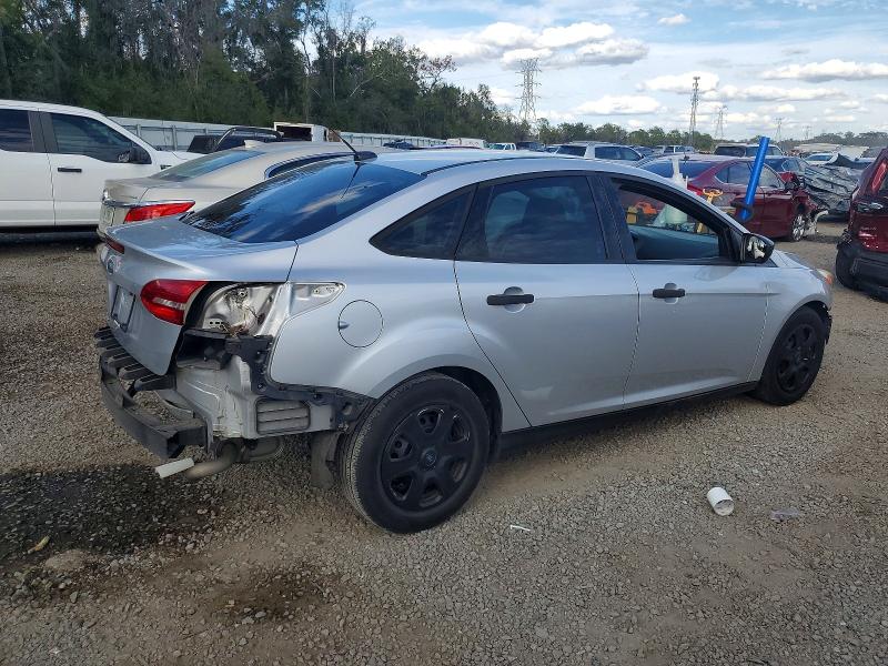 Photo 3 from auction – 2017 FORD FOCUS with VIN 1FADP3E25HL256580