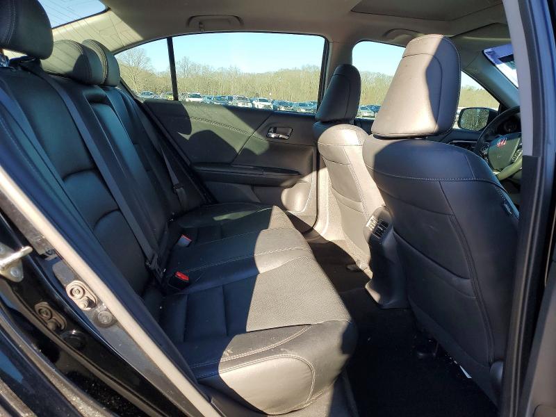 Photo 10 from auction – 2017 HONDA ACCORD EXL with VIN 1HGCR2F99HA161894