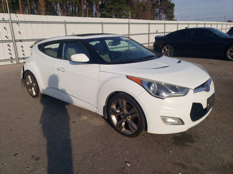 Photo 4 from auction – 2012 HYUNDAI VELOSTER with VIN KMHTC6AD6CU050600
