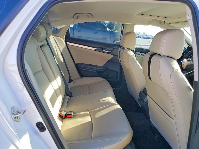 Photo 10 from auction – 2016 HONDA CIVIC TOUR with VIN 19XFC1F9XGE211107