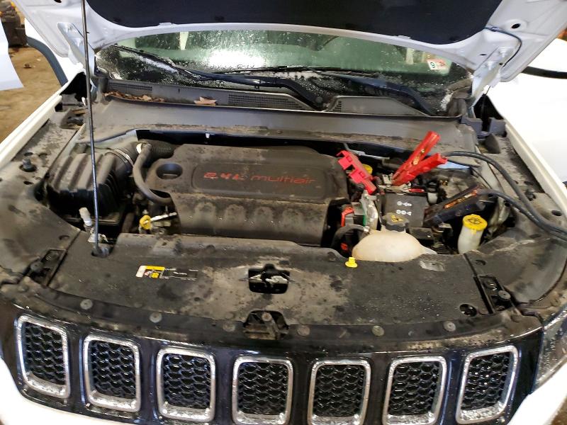 Photo 12 from auction – 2019 JEEP COMPASS LA with VIN 3C4NJDBB4KT690639