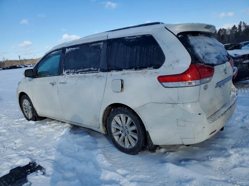 Photo 2 from auction – 2014 TOYOTA SIENNA XLE with VIN 5TDDK3DC2ES076793