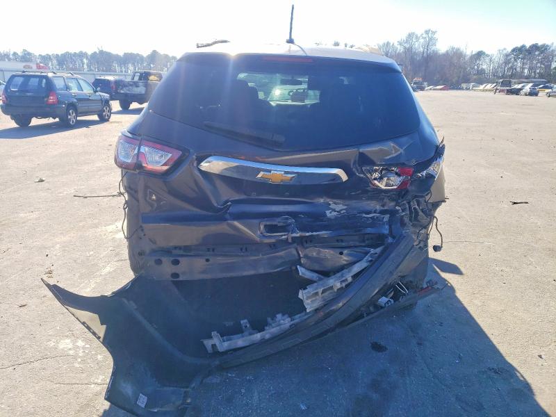 Photo 6 from auction – 2013 CHEVROLET TRAVERSE L with VIN 1GNKRFED8DJ210253
