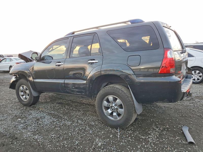 Photo 2 from auction – 2008 TOYOTA 4RUNNER SR with VIN JTEZU14R280101204