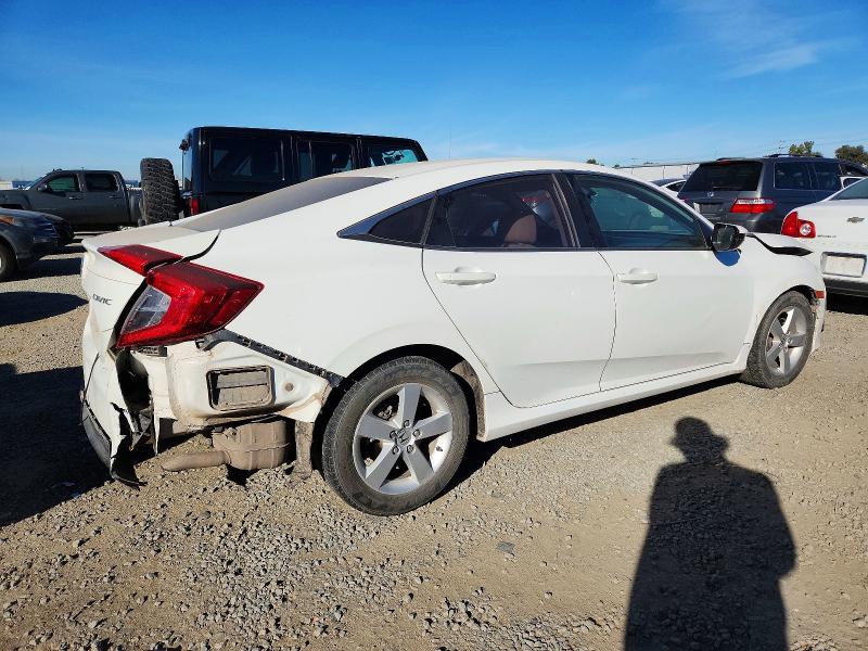 Photo 3 from auction – 2016 HONDA CIVIC LX with VIN 2HGFC2F50GH572791