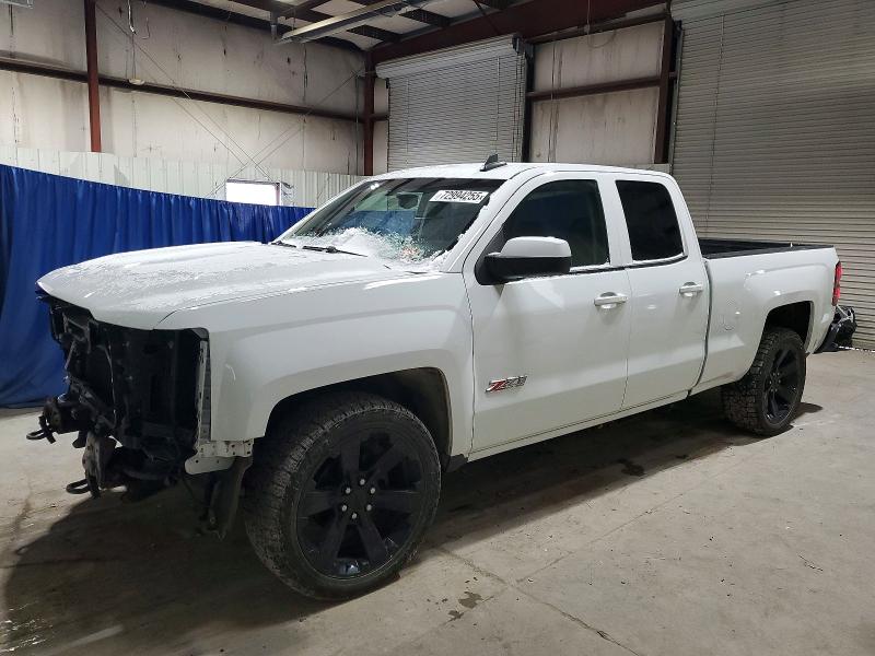CHEVROLET SILVERADO 2017 with VIN 1GCVKREC3HZ396293 - Photo from auction