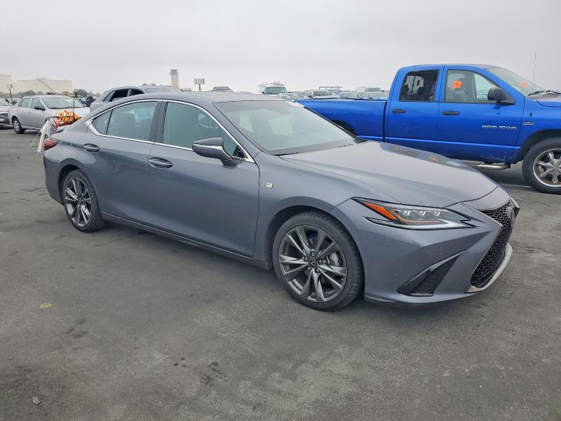 Photo 4 from auction – 2020 LEXUS ES with VIN 58AGZ1B10LU068820
