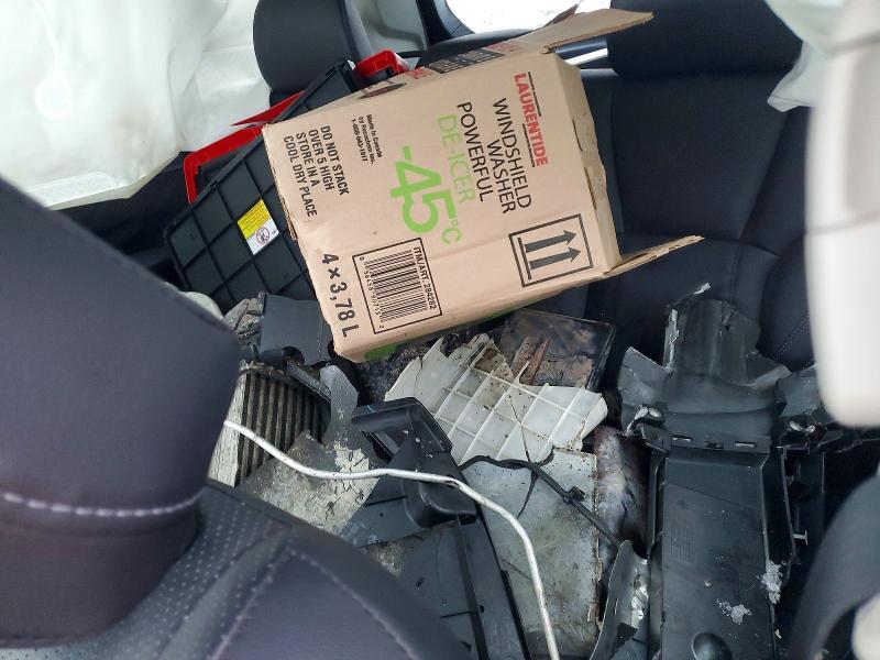 Photo 10 from auction – 2019 SUBARU FORESTER L with VIN JF2SKEUC2KH409790
