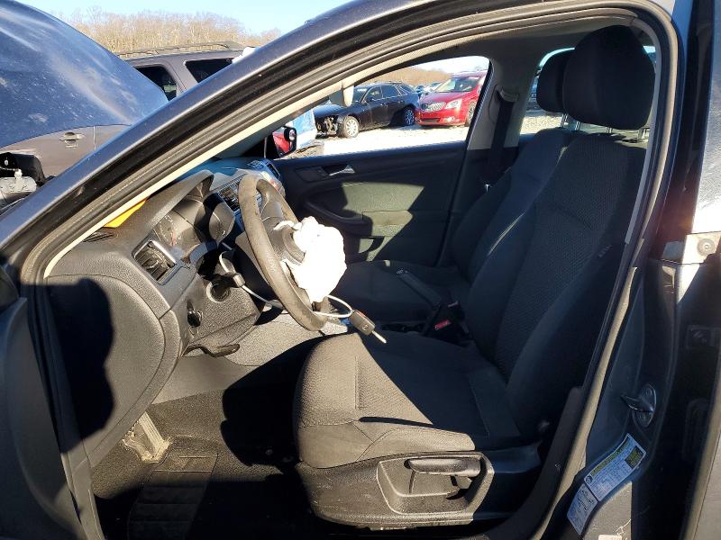 Photo 7 from auction – 2012 VOLKSWAGEN JETTA BASE with VIN 3VW2K7AJ9CM303022