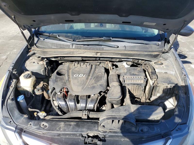 Фото 11 с аукциона – 2013 HYUNDAI SONATA с VIN 5NPEC4AC4DH578530