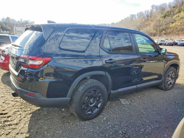 Photo 3 from auction – 2025 HONDA PILOT TRAI with VIN 5FNYG1H66SB012798