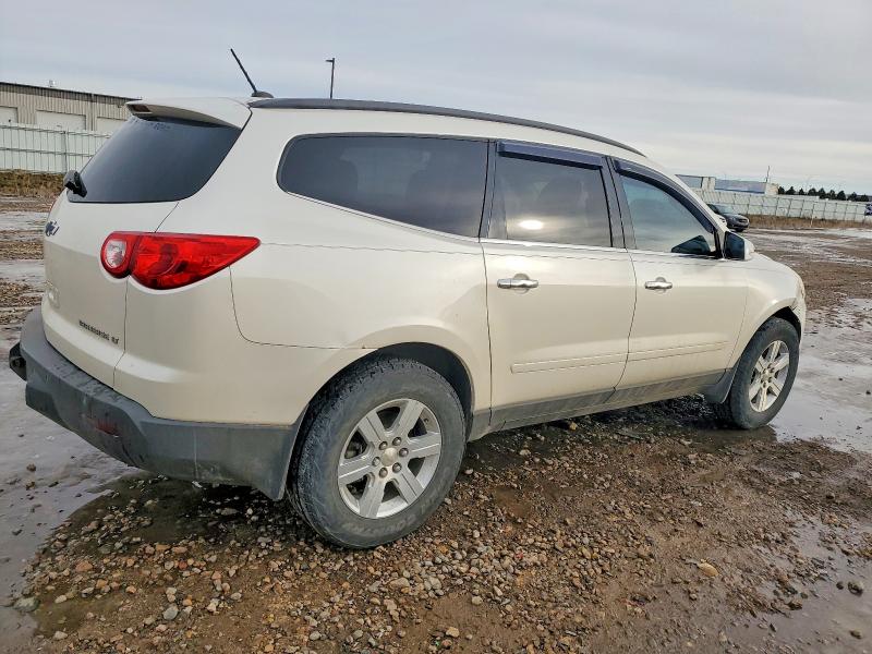 Photo 3 from auction – 2012 CHEVROLET TRAVERSE L with VIN 1GNKVGED9CJ119394