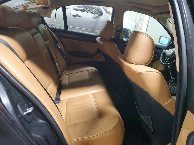 Photo 10 from auction – 2003 BMW 330 I with VIN WBAEV53463KM26476