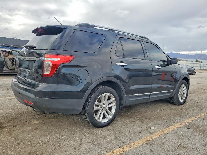 Photo 3 from auction – 2014 FORD EXPLORER X with VIN 1FM5K7D89EGA43898